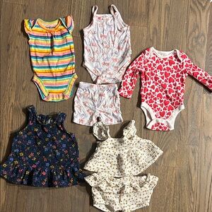 Mixed Baby Girls Onesies & Dress Set - Rainbow, Hearts, Floral